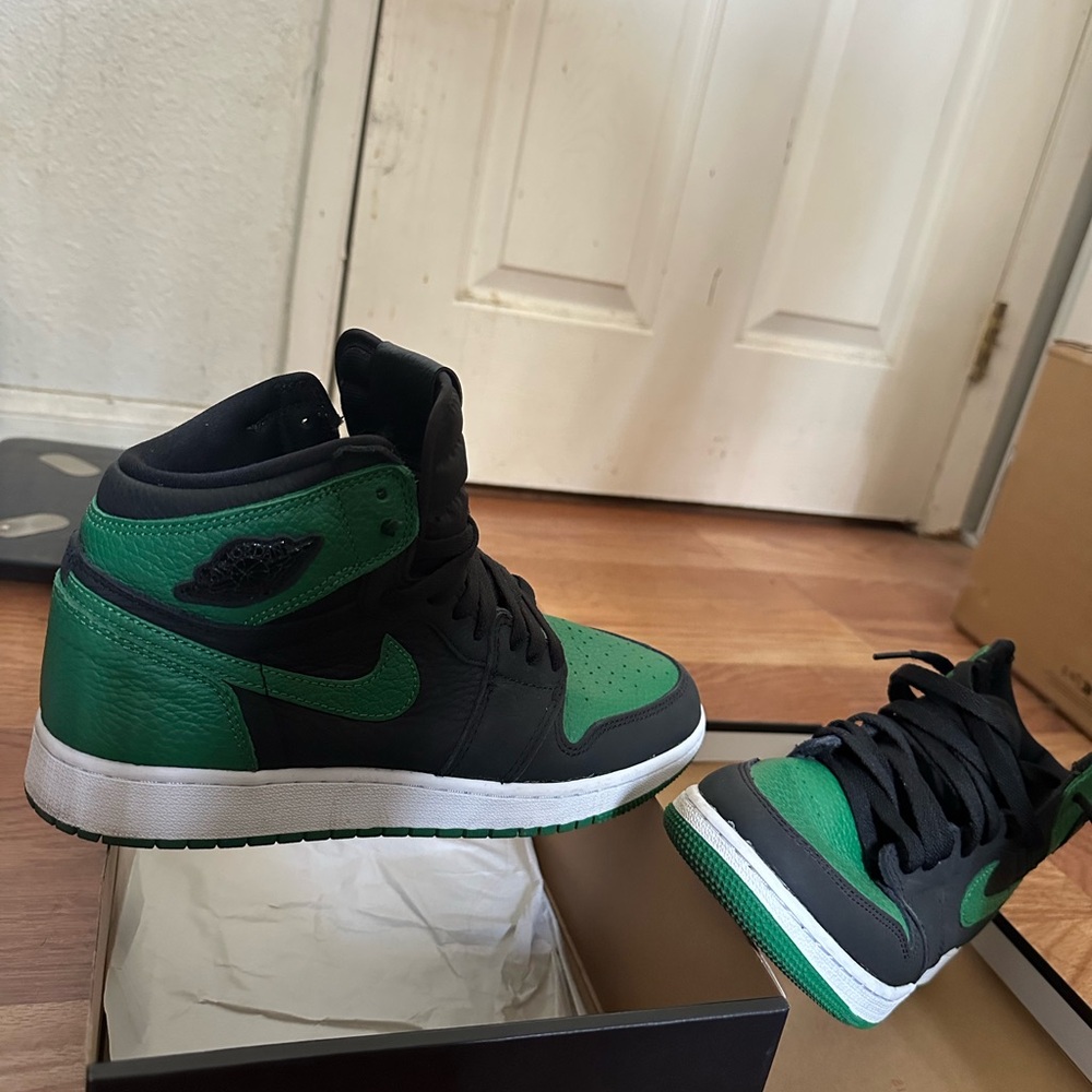 Jordan 1 - Picture 3 of 5